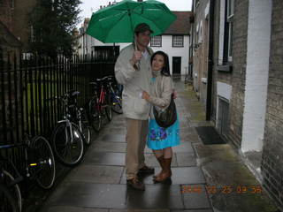 2006 eclipse trip -- Cambridge -- Richard and Jane under umbrella
