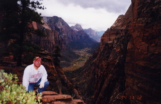 Bryce Canyon -- Fairyland Trail -- Adam