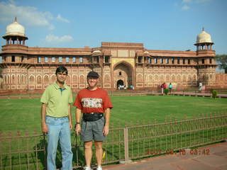 209 69e. Agra Fort - Sudhir, Adam