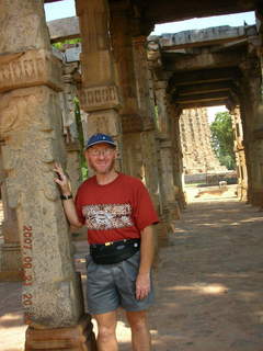 72 69h. Qutub Minar, Delhi - column and Adam