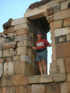 87 69h. Qutub Minar, Delhi - Adam in window