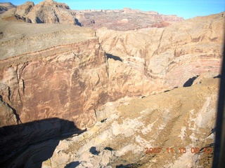 108 6bf. Flying with LaVar Wells - approach canyon to Hidden Splendor (WPT660) - aerial