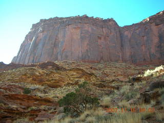 70 6bg. Canyonlands National Park - Lathrop Trail hike