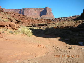 136 6bg. Canyonlands National Park - Lathrop Trail hike