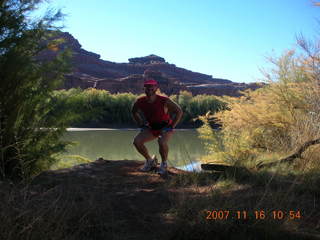 172 6bg. Canyonlands National Park - Lathrop Trail hike - Adam (tripod) - Colorado River