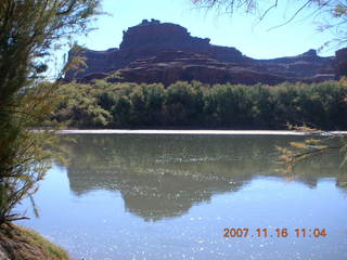 188 6bg. Canyonlands National Park - Lathrop Trail hike - Colorado River