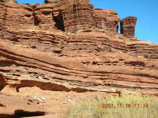 215 6bg. Canyonlands National Park - Lathrop Trail hike