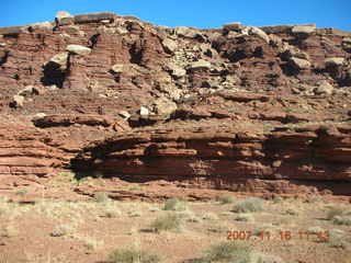 233 6bg. Canyonlands National Park - Lathrop Trail hike