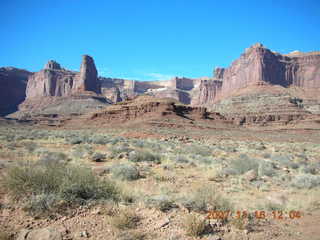259 6bg. Canyonlands National Park - Lathrop Trail hike