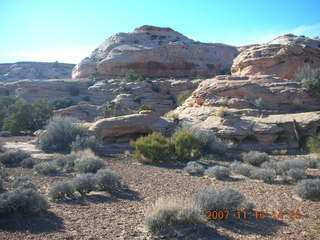 318 6bg. Canyonlands National Park - Lathrop Trail hike