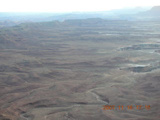 409 6bg. Canyonlands National Park - Green River viewpoint at sunset