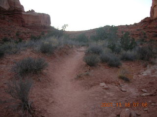 11 6bj. Arches National Park - Park Avenue Trail at daybreak