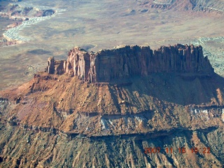 106 6bj. aerial - Canyonlands