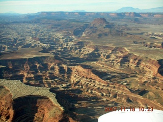 113 6bj. aerial - Canyonlands