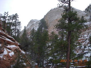 133 6cv. Zion National Park - West Rim trail