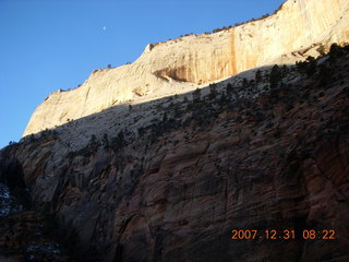 23 6cx. Zion National Park - sunrise Angels Landing hike