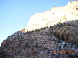 39 6cx. Zion National Park - sunrise Angels Landing hike