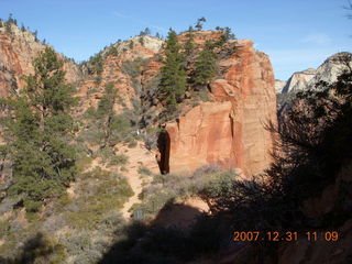 184 6cx. Zion National Park - sunrise Angels Landing hike