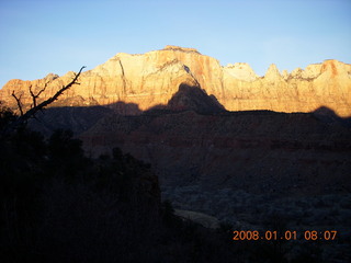 13 6d1. Zion National Park - sunrise Watchman hike