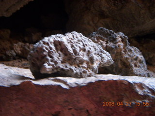 324 6gt. Snow Canyon - Lava Flow cave