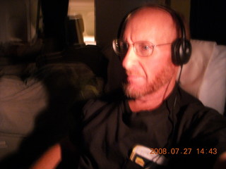 11 6kt. United Airlines first-class seat SFO-PVG