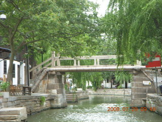 102 6kv. eclipse - Shanghai - Zhu Jia Jiao village - boat ride