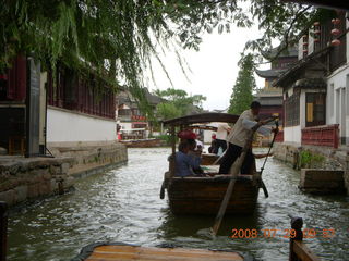 128 6kv. eclipse - Shanghai - Zhu Jia Jiao village - boat ride