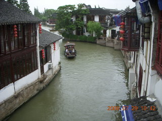 189 6kv. eclipse - Shanghai - Zhu Jia Jiao village