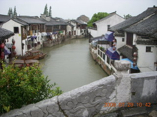 190 6kv. eclipse - Shanghai - Zhu Jia Jiao village