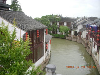 196 6kv. eclipse - Shanghai - Zhu Jia Jiao village