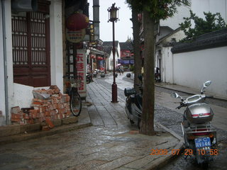 216 6kv. eclipse - Shanghai - Zhu Jia Jiao village