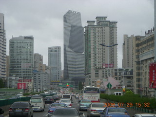 300 6kv. eclipse - Shanghai - skyline