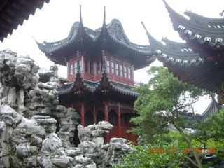 351 6kv. eclipse - Shanghai - Yuyuan Garden tour
