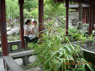 368 6kv. eclipse - Shanghai - Yuyuan Garden tour