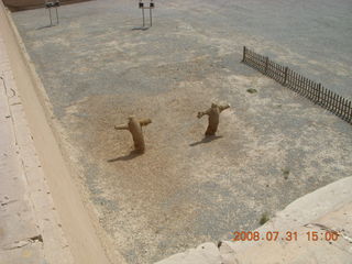 317 6kx. eclipse - Jiayuguan - Great Wall straw target dummies