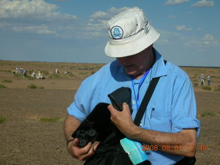 199 6l1. eclipse - Jiayuguan - Gobi Desert - getting ready