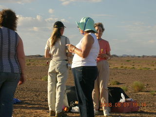 252 6l1. eclipse - Jiayuguan - Gobi Desert - getting ready