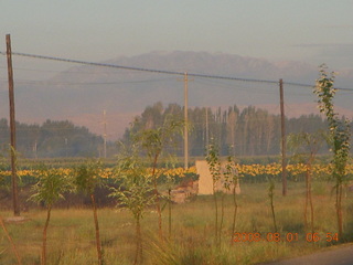 26 6l1. eclipse - Jiuquan morning run - mountains