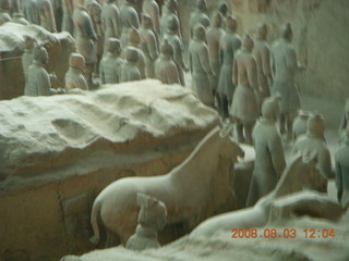 105 6l3. eclipse - Xi'an - Terra Cotta warriors