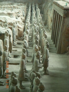 109 6l3. eclipse - Xi'an - Terra Cotta warriors