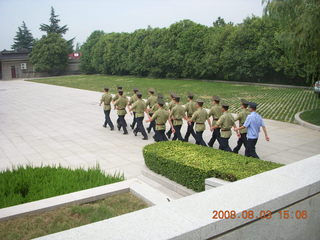 212 6l3. eclipse - Xi'an - Terra Cotta warriors - live guards