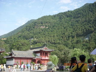 267 6l3. eclipse - Xi'an - HuaQingChi Hot Springs - mountain