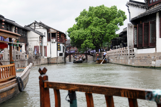 2 6l8. eclipse - China - Gordon - Zhu Jia Jiao fishing village boat ride