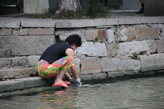 9 6l8. eclipse - China - Gordon - Zhu Jia Jiao fishing village boat ride