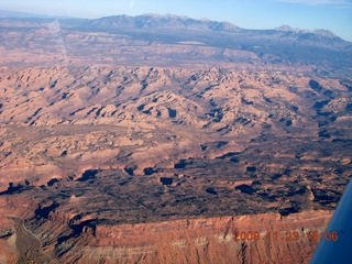 245 6pp. aerial - Arches