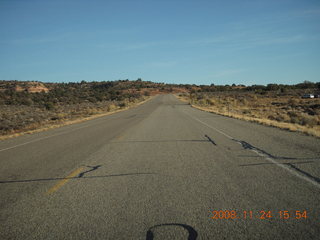 304 6pq. road to Canyonlands