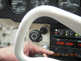 75 6ps. N5174A instruments, propeller control