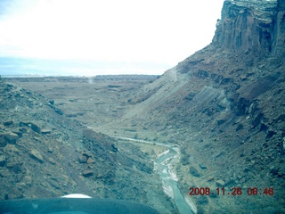 100 6ps. flying with LaVar - aerial - Utah backcountryside - Hidden Splendor canyon approach