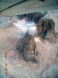 168 6ps. flying with LaVar - aerial - Utah backcountryside - Gilson Butte
