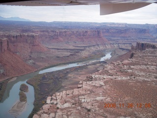 431 6ps. flying with LaVar - aerial - Utah backcountryside
